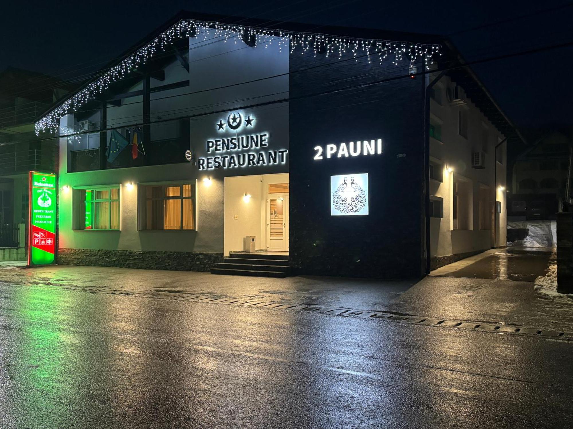 Pensiune Restaurant Pizzerie 2 Pauni Borşa Esterno foto